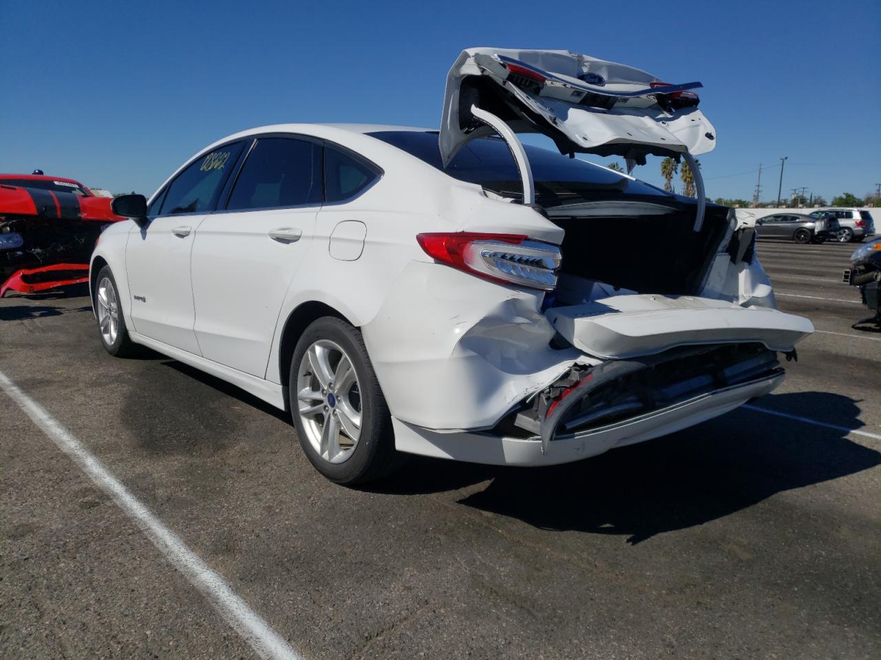 Photo 3 from auction – 2018 FORD FUSION SE with VIN 3FA6P0LU7JR172571