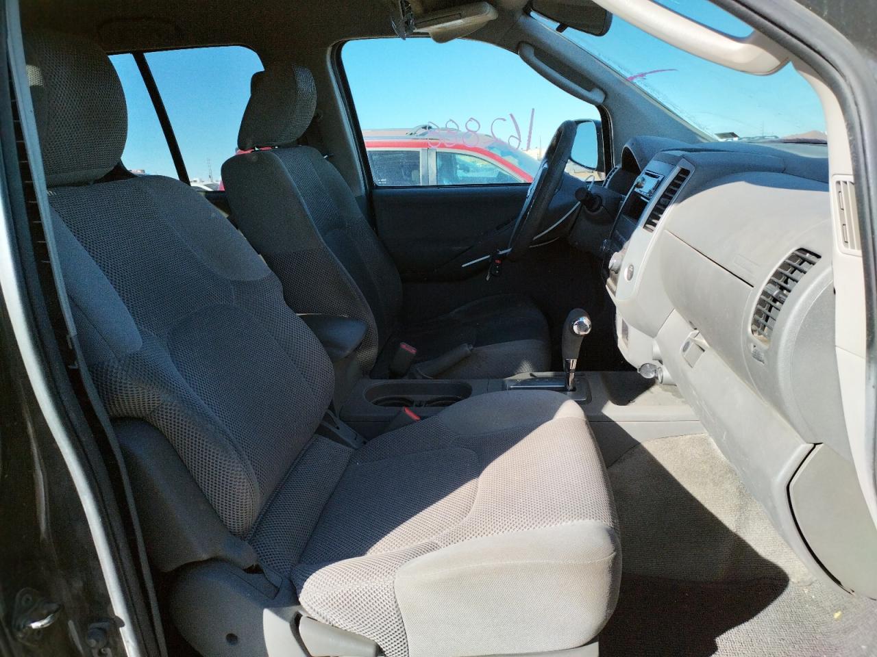 Photo 5 from auction – 2010 NISSAN FRONTIER C with VIN 1N6AD0ER9AC449612