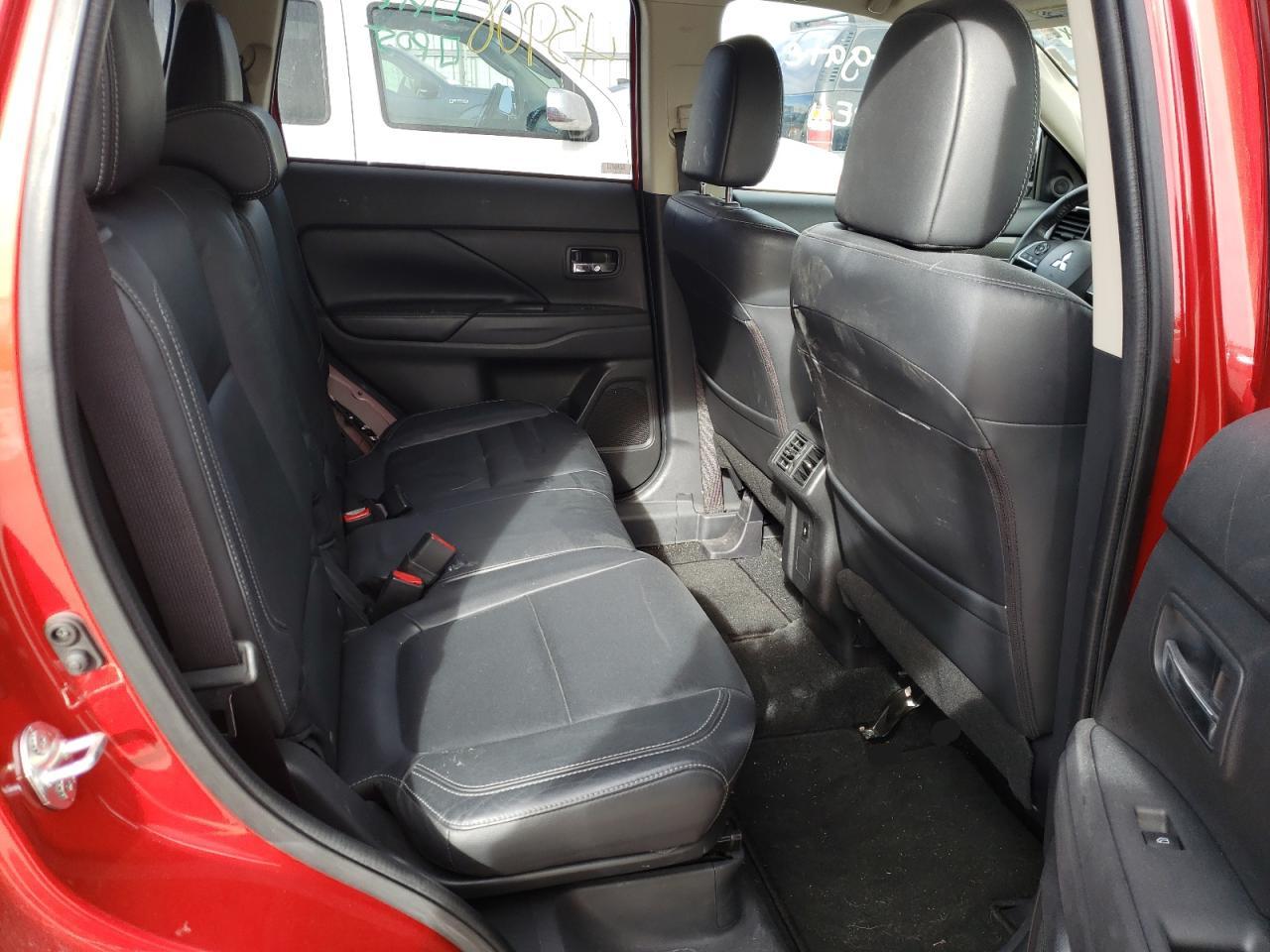 Photo 6 from auction – 2019 MITSUBISHI OUTLANDER with VIN JA4AZ3A35KZ041866