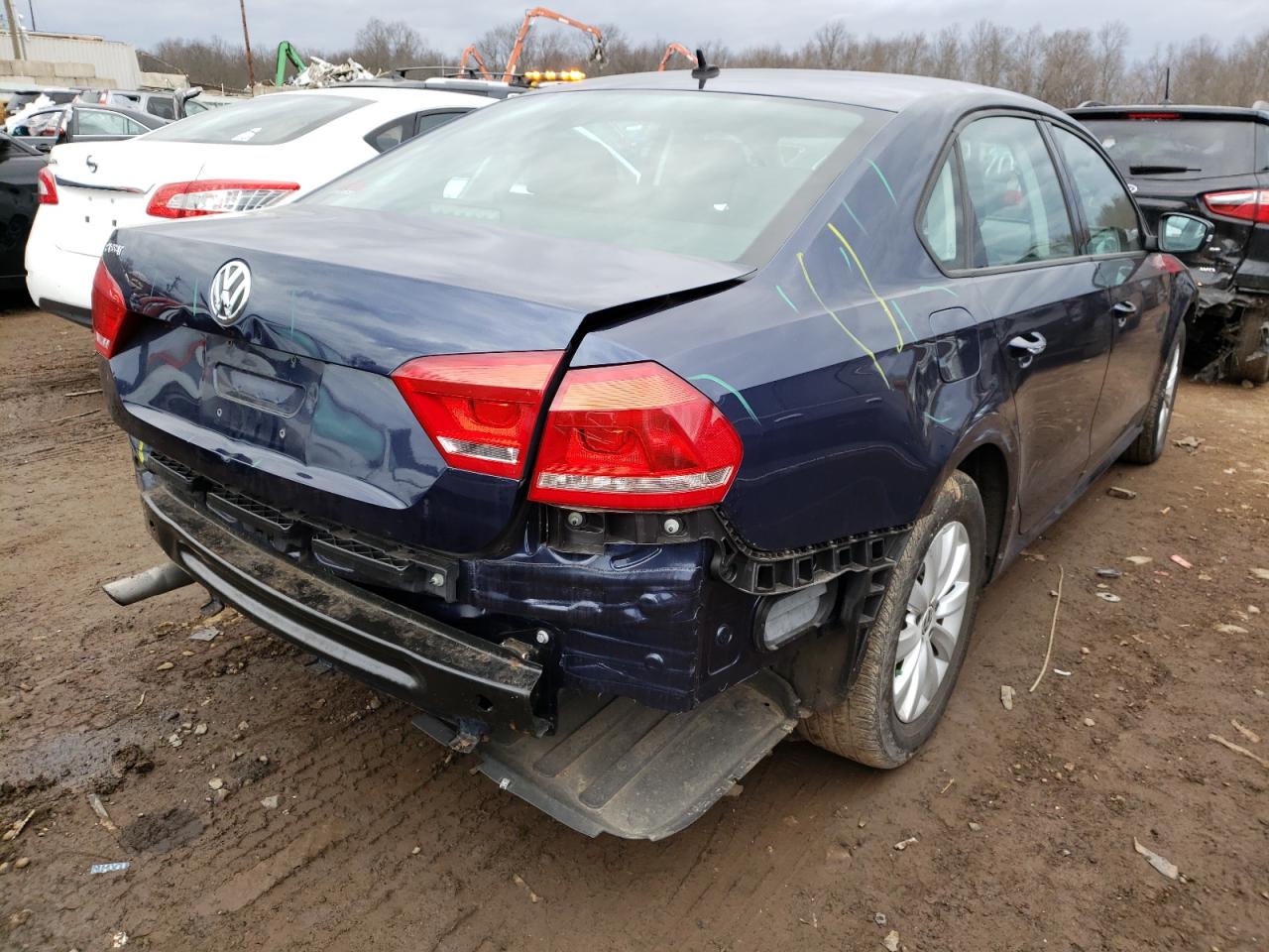 Photo 4 from auction – 2013 VOLKSWAGEN PASSAT S with VIN 1VWAP7A35DC082262