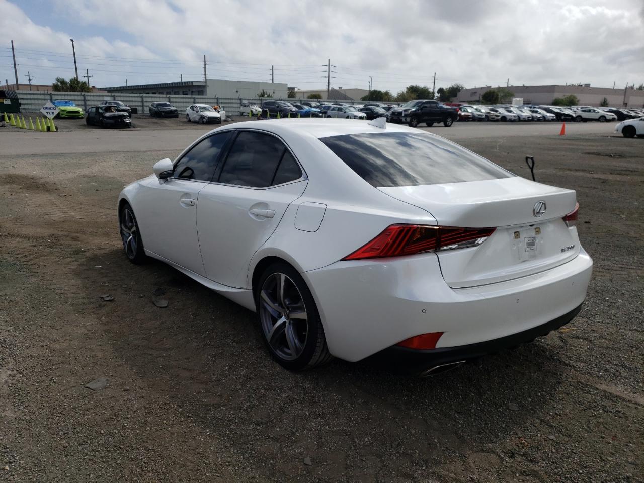 Photo 3 from auction – 2018 LEXUS IS 300 with VIN JTHBA1D27J5072291