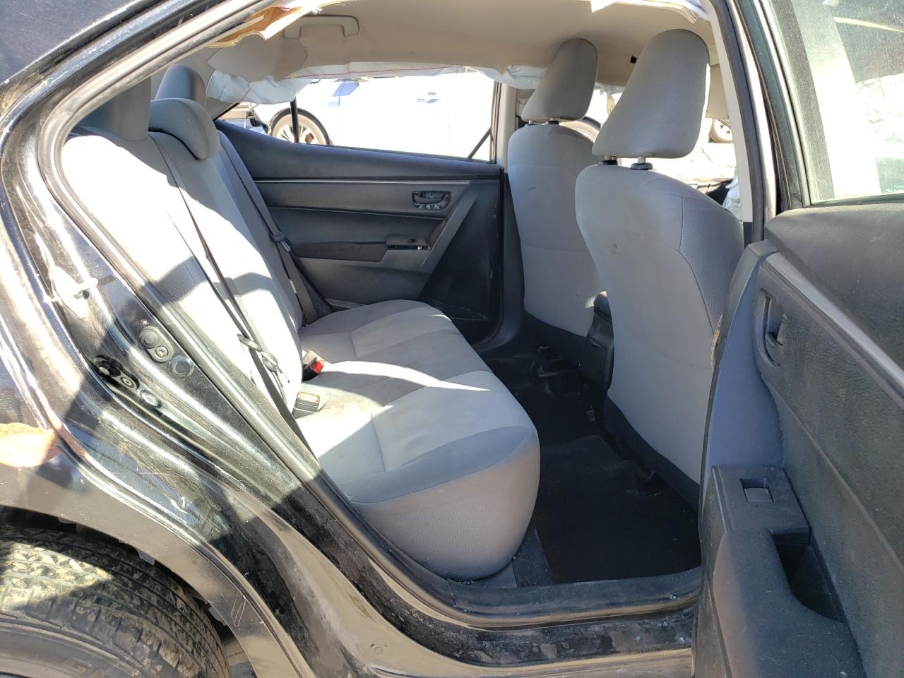 Photo 6 from auction – 2015 TOYOTA COROLLA L with VIN 5YFBURHE1FP190651