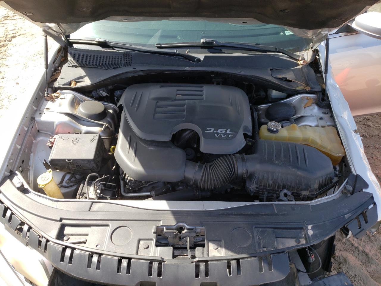 Photo 7 from auction – 2012 CHRYSLER 300 with VIN 2C3CCAAG2CH104452