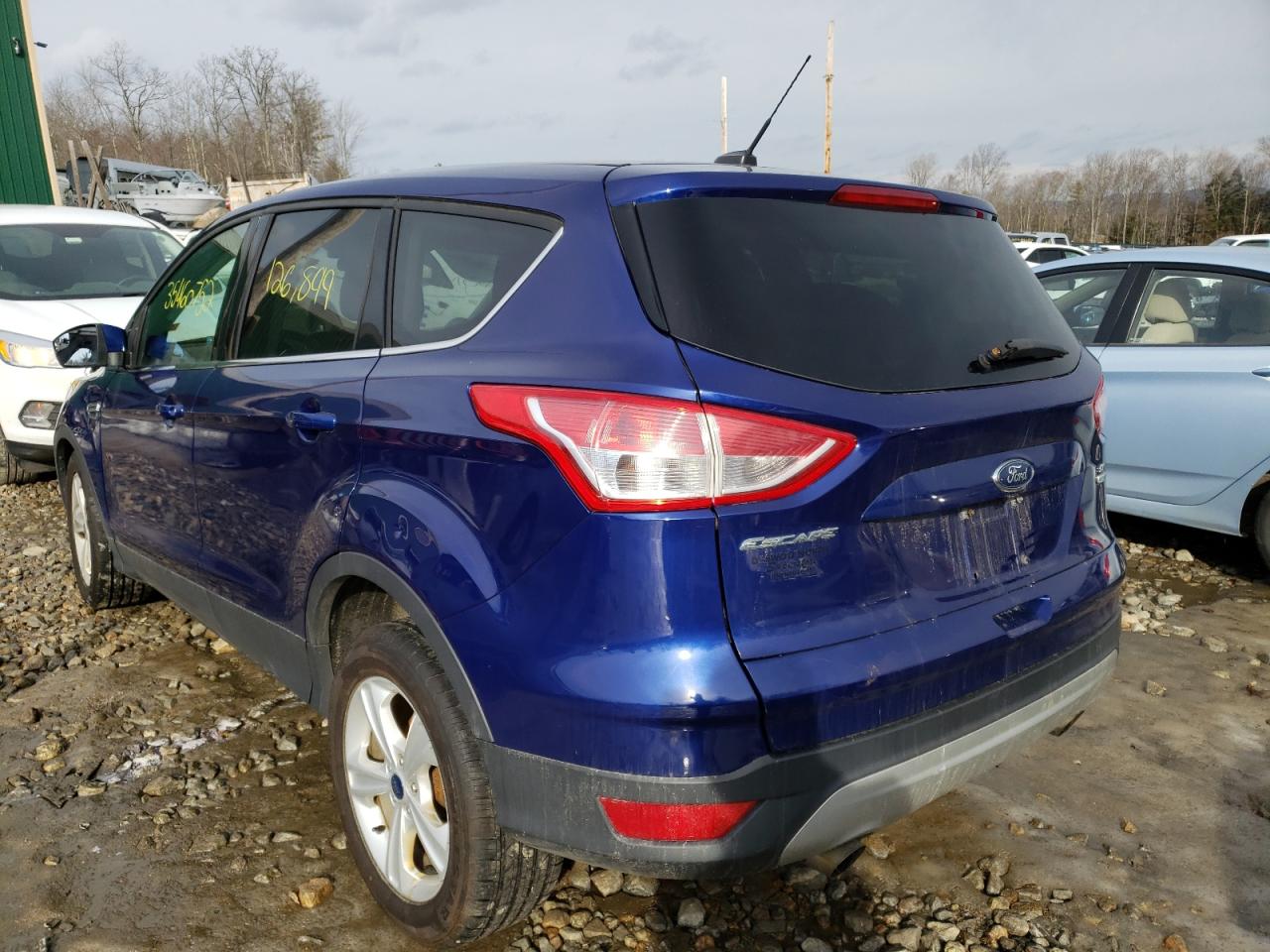 Photo 3 from auction – 2016 FORD ESCAPE SE with VIN 1FMCU9GX7GUC81611