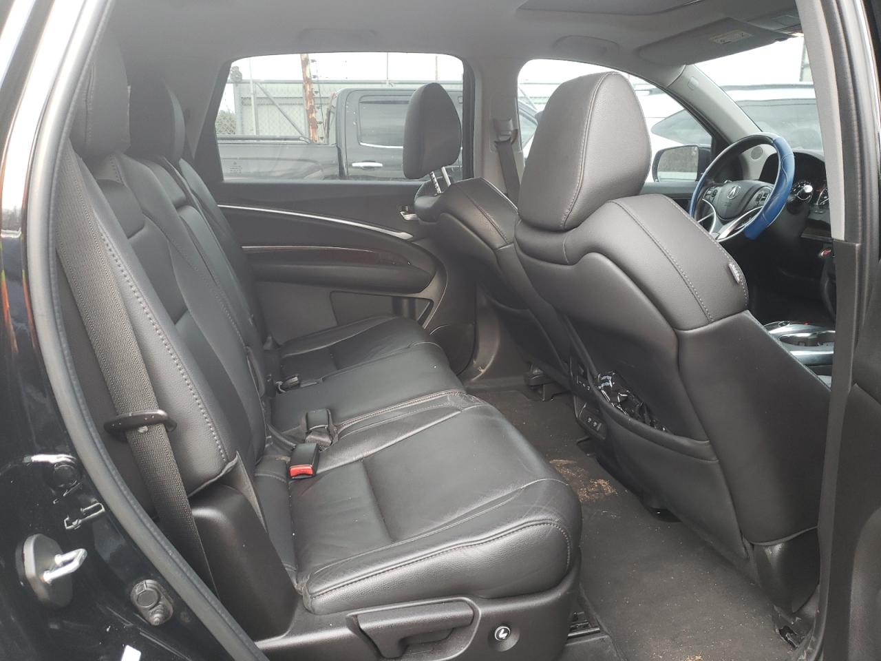 Zdjęcie 6 z aukcji – 2017 ACURA MDX z VIN 5FRYD4H31HB015146