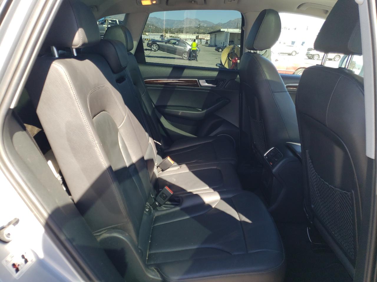Photo 6 from auction – 2016 AUDI Q5 PREMIUM with VIN WA1L2AFP8GA058907