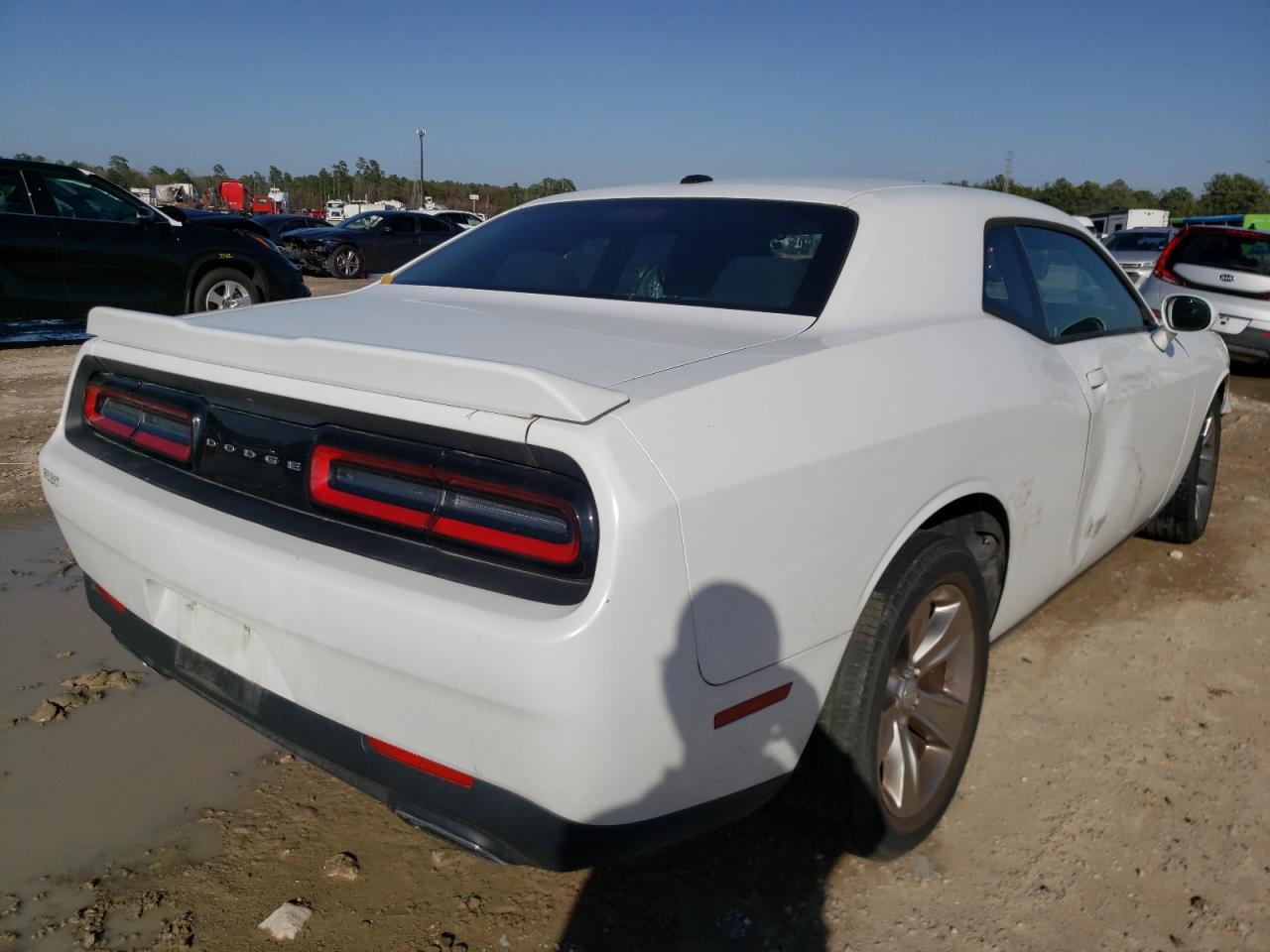 Photo 4 from auction – 2016 DODGE CHALLENGER with VIN 2C3CDZAG8GH183711