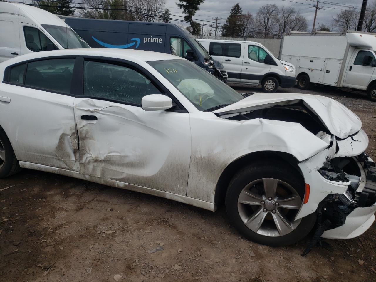 Photo 9 from auction – 2016 DODGE CHARGER SE with VIN 2C3CDXBGXGH174897