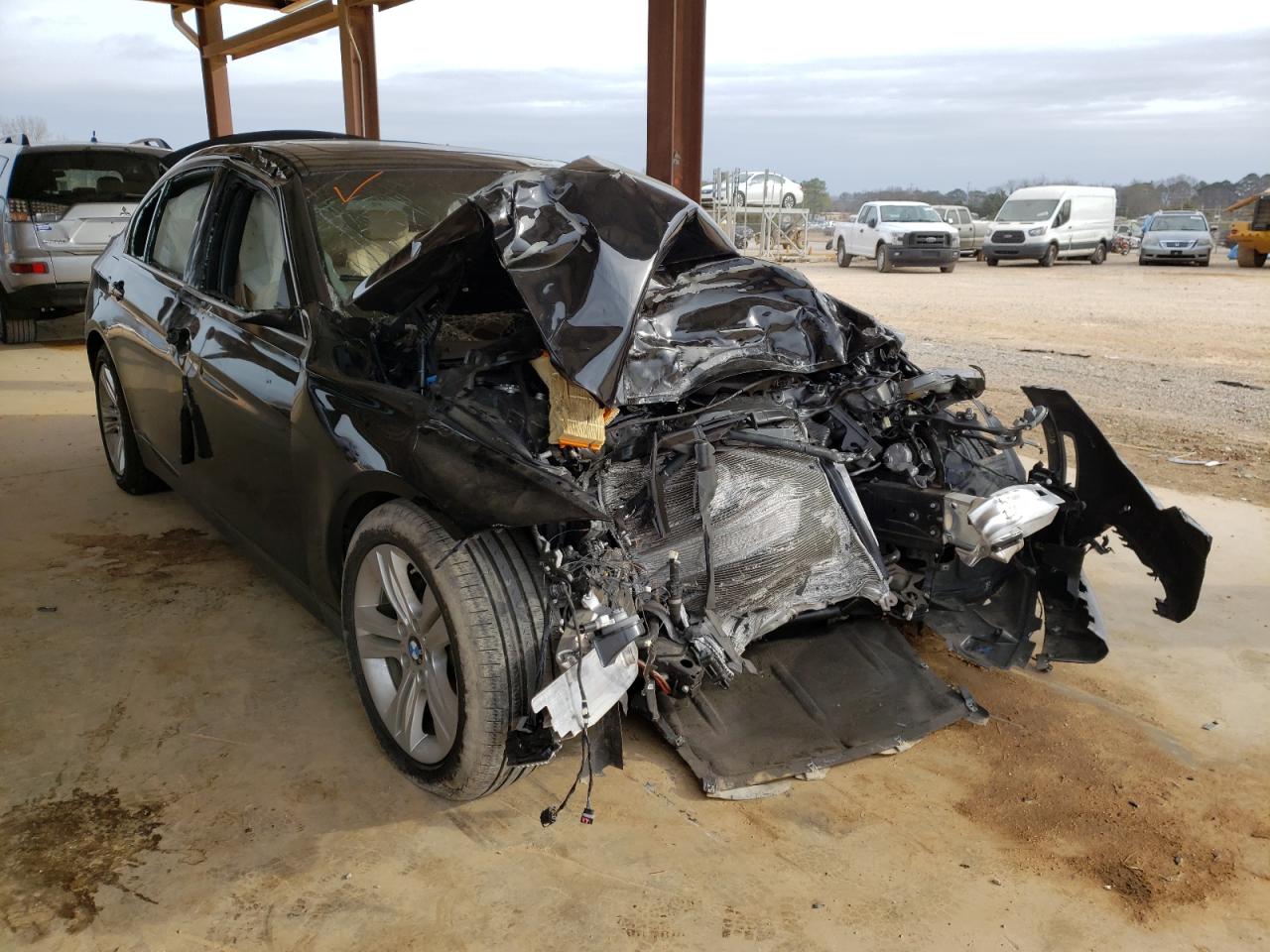 BMW 330 I 2017 with VIN WBA8B9G51HNU49282 - Photo from auction
