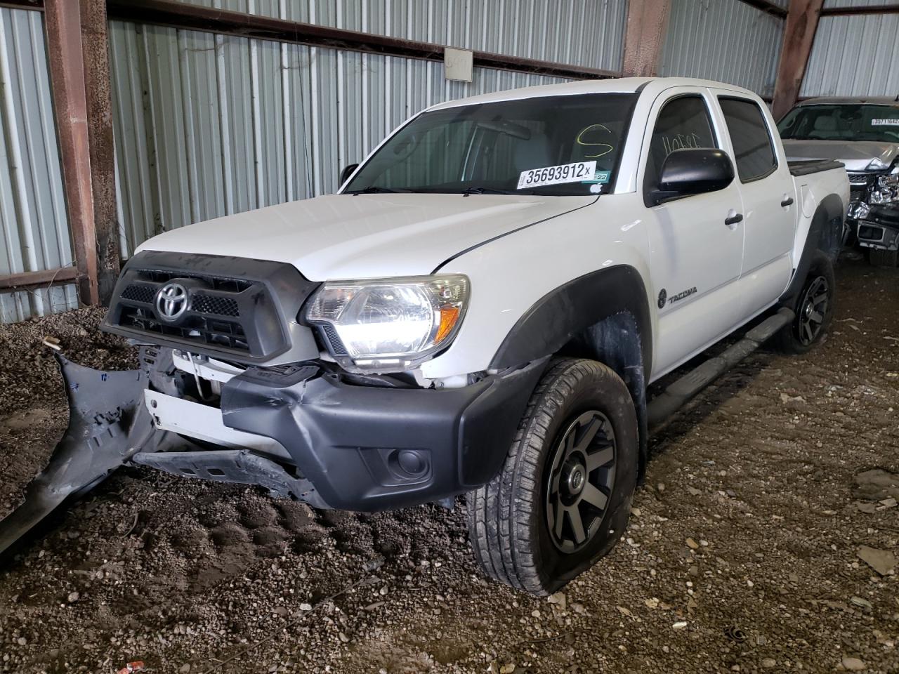 Photo 2 from auction – 2015 TOYOTA TACOMA DOU with VIN 5TFLU4EN6FX144990