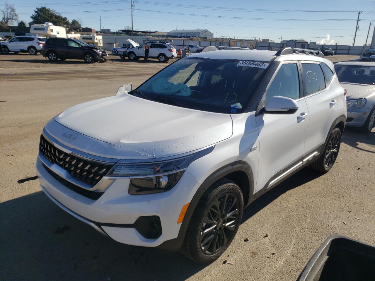 Photo 2 from auction – 2022 KIA SELTOS S with VIN KNDEUCA23N7239441