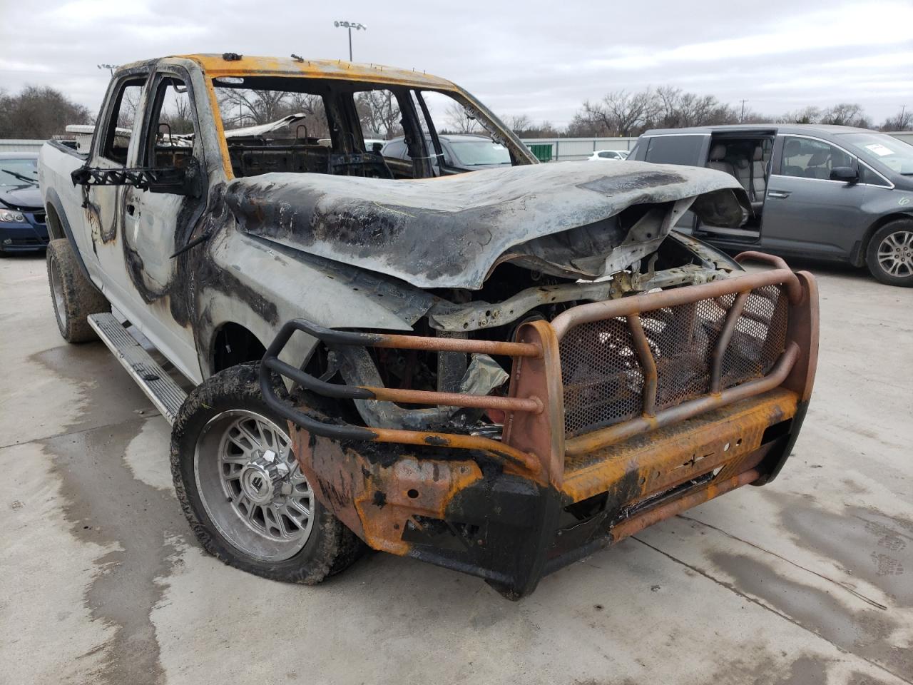Photo 9 from auction – 2018 RAM 2500 ST with VIN 3C6UR5CJ4JG189572