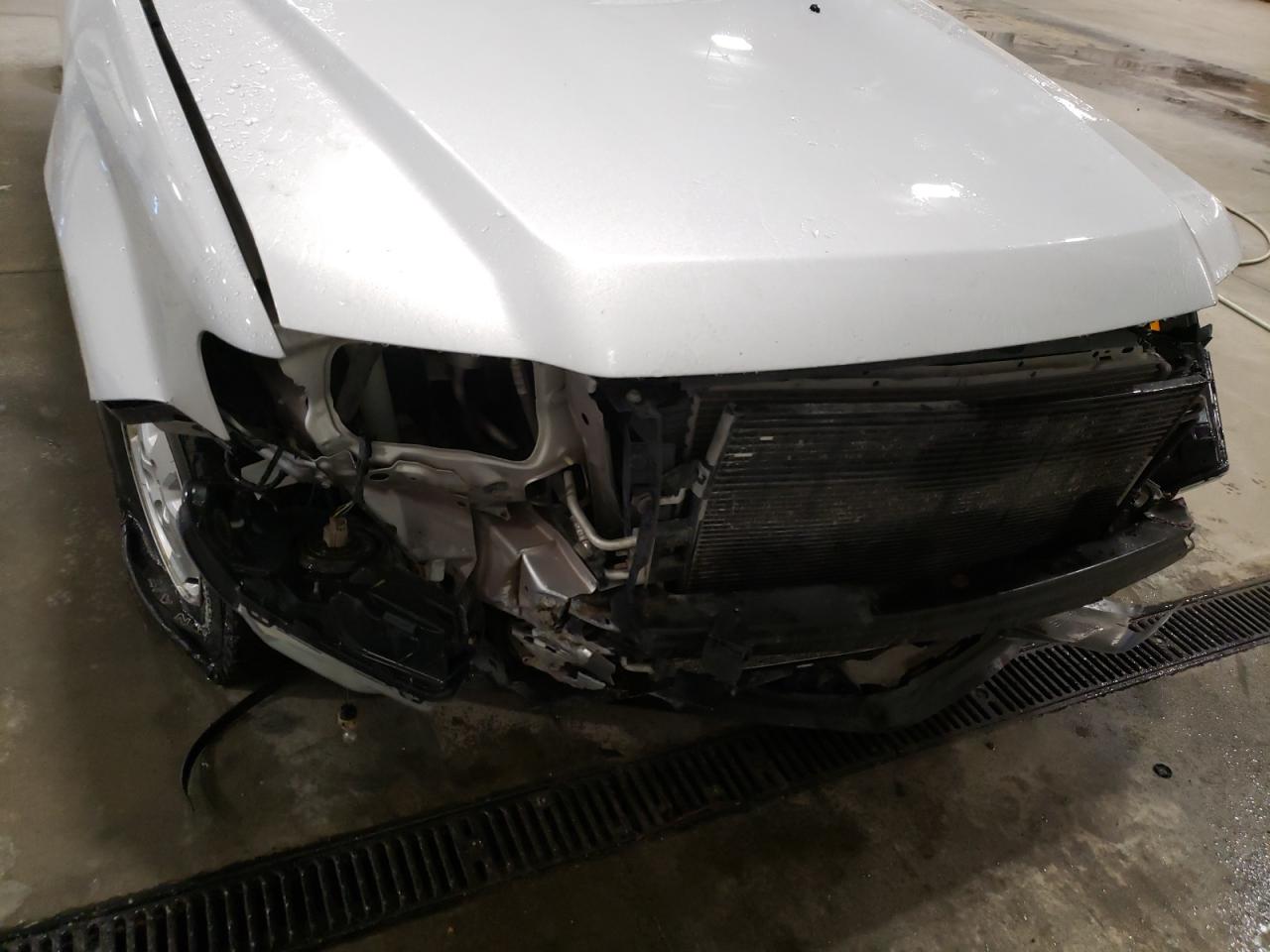 Photo 9 from auction – 2009 FORD ESCAPE XLT with VIN 1FMCU93G09KB01938