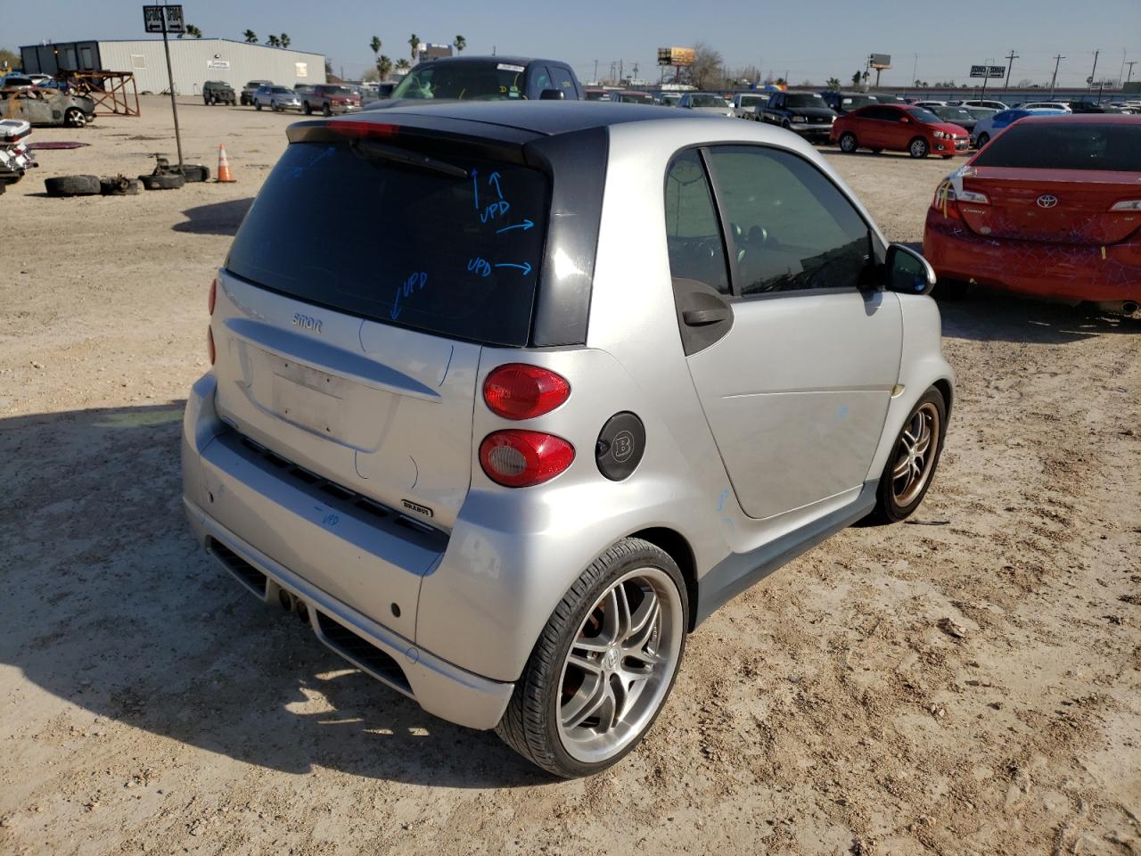 Photo 4 from auction – 2015 SMART FORTWO PUR with VIN WMEEJ3BA0FK802413