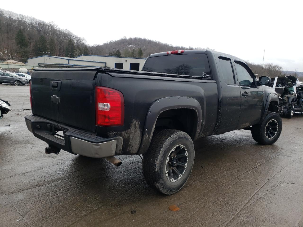Photo 4 from auction – 2007 CHEVROLET SILVERADO with VIN 2GCEK19J571529704