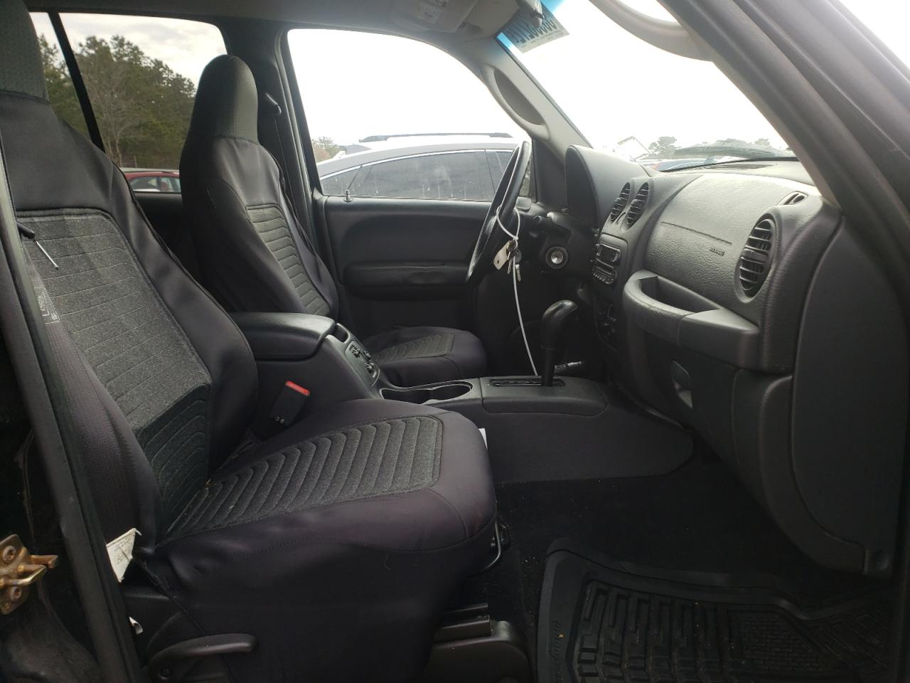 Photo 5 from auction – 2004 JEEP LIBERTY SP with VIN 1J4GL48K94W259909