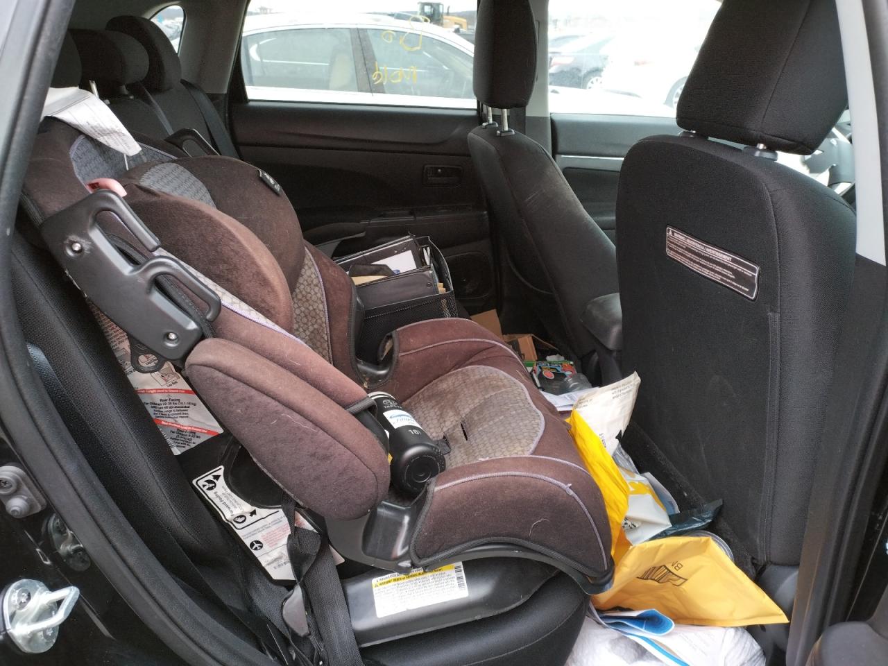 Photo 6 from auction – 2014 MITSUBISHI OUTLANDER with VIN 4A4AP3AU1EE008582