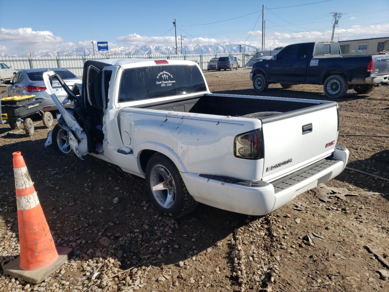 صورة رقم 3 من المزاد - 2001 GMC SONOMA مع VIN 1GTCS19W818130132