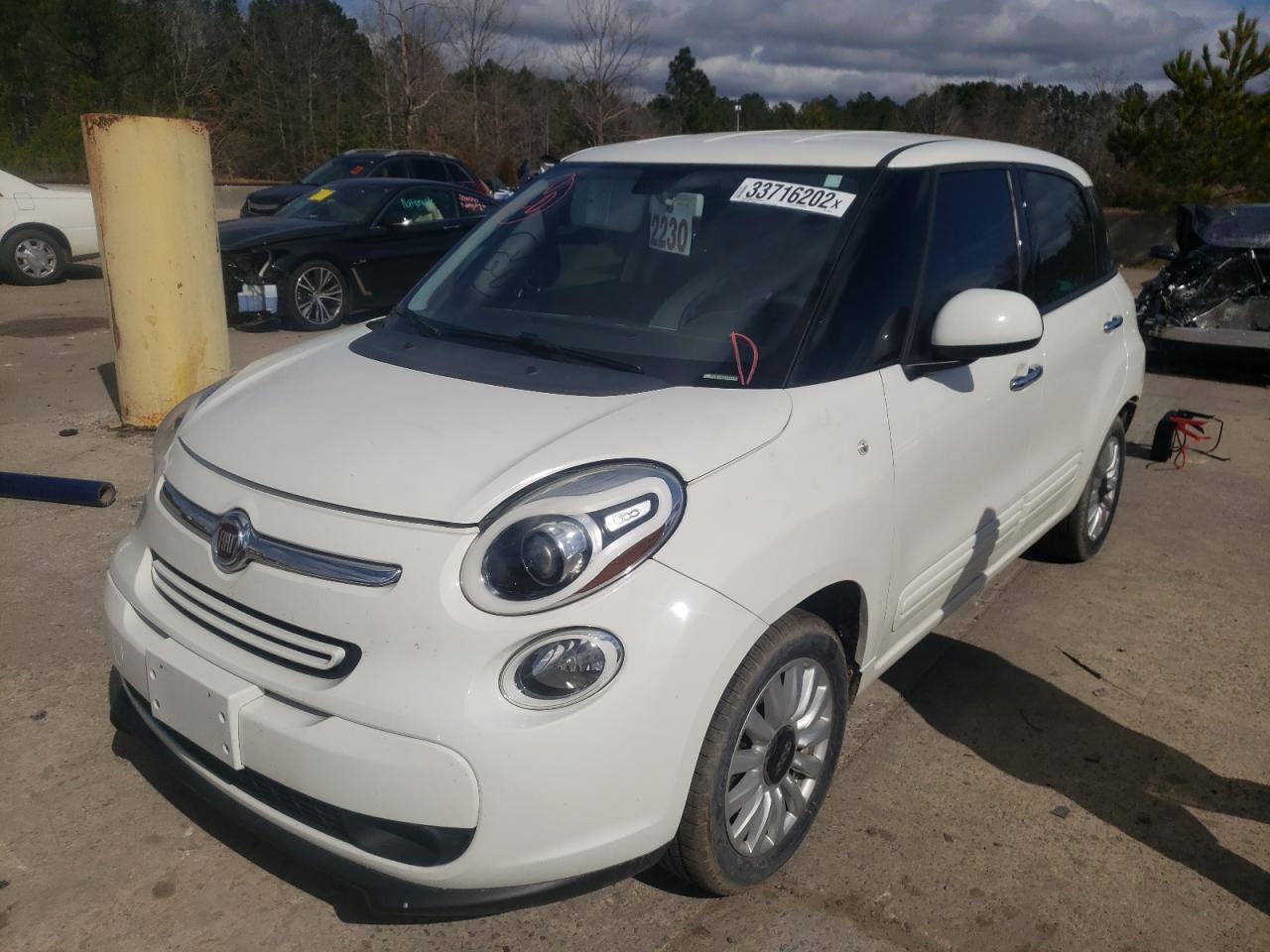 Photo 2 from auction – 2014 FIAT 500L EASY with VIN ZFBCFABH1EZ028643