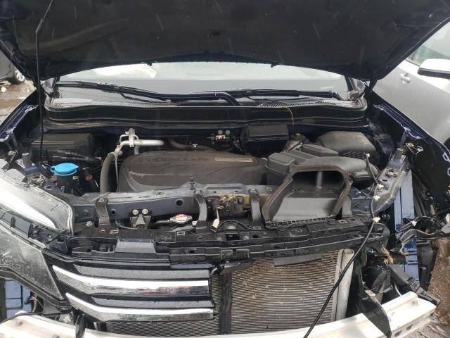 Photo 7 from auction – 2017 HONDA PILOT TOUR with VIN 5FNYF6H98HB085321