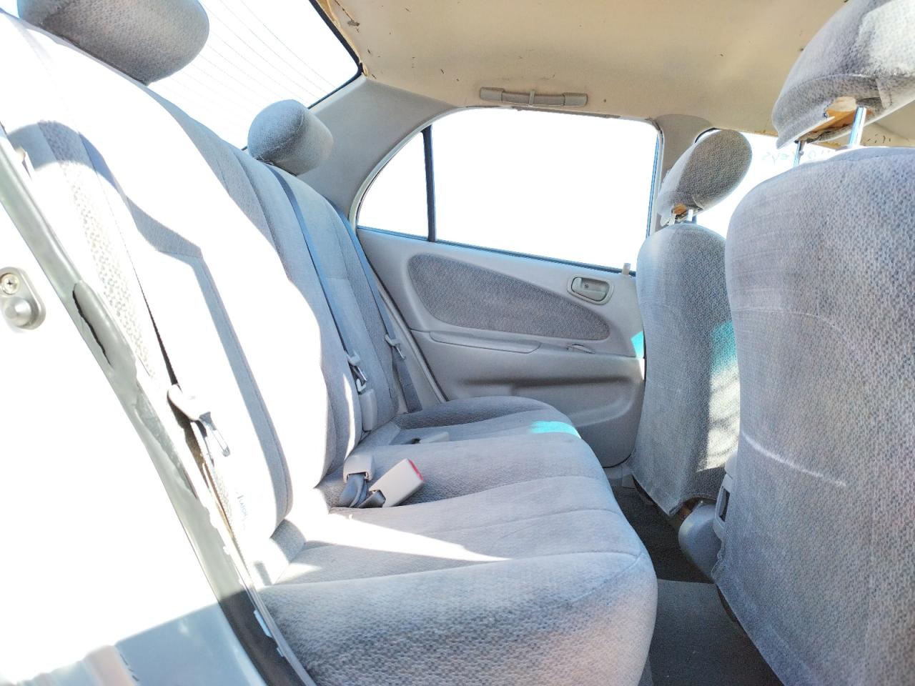Photo 6 from auction – 2001 TOYOTA COROLLA CE with VIN 1NXBR12E71Z541212