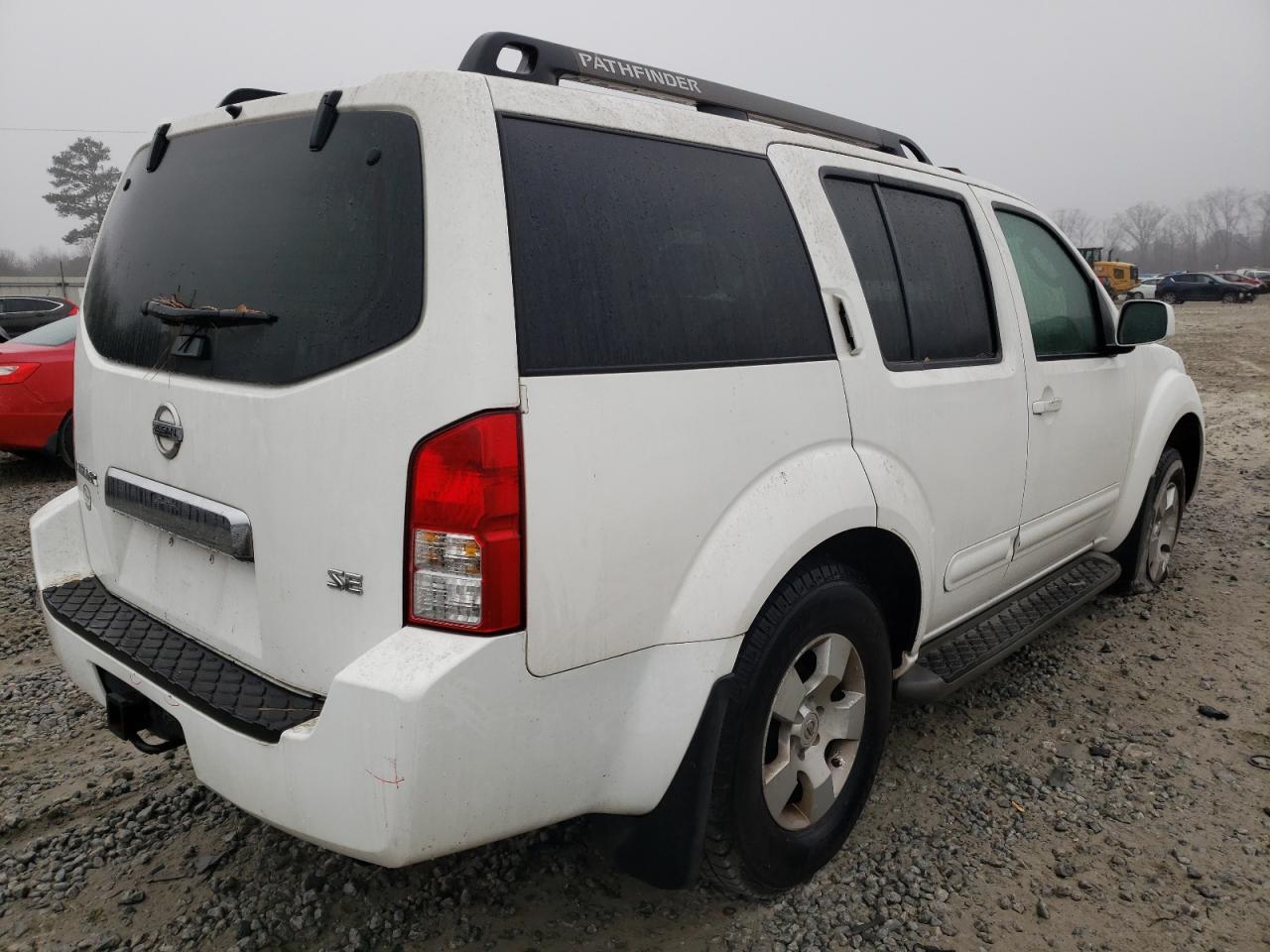 Photo 4 from auction – 2006 NISSAN PATHFINDER with VIN 5N1AR18U06C641899