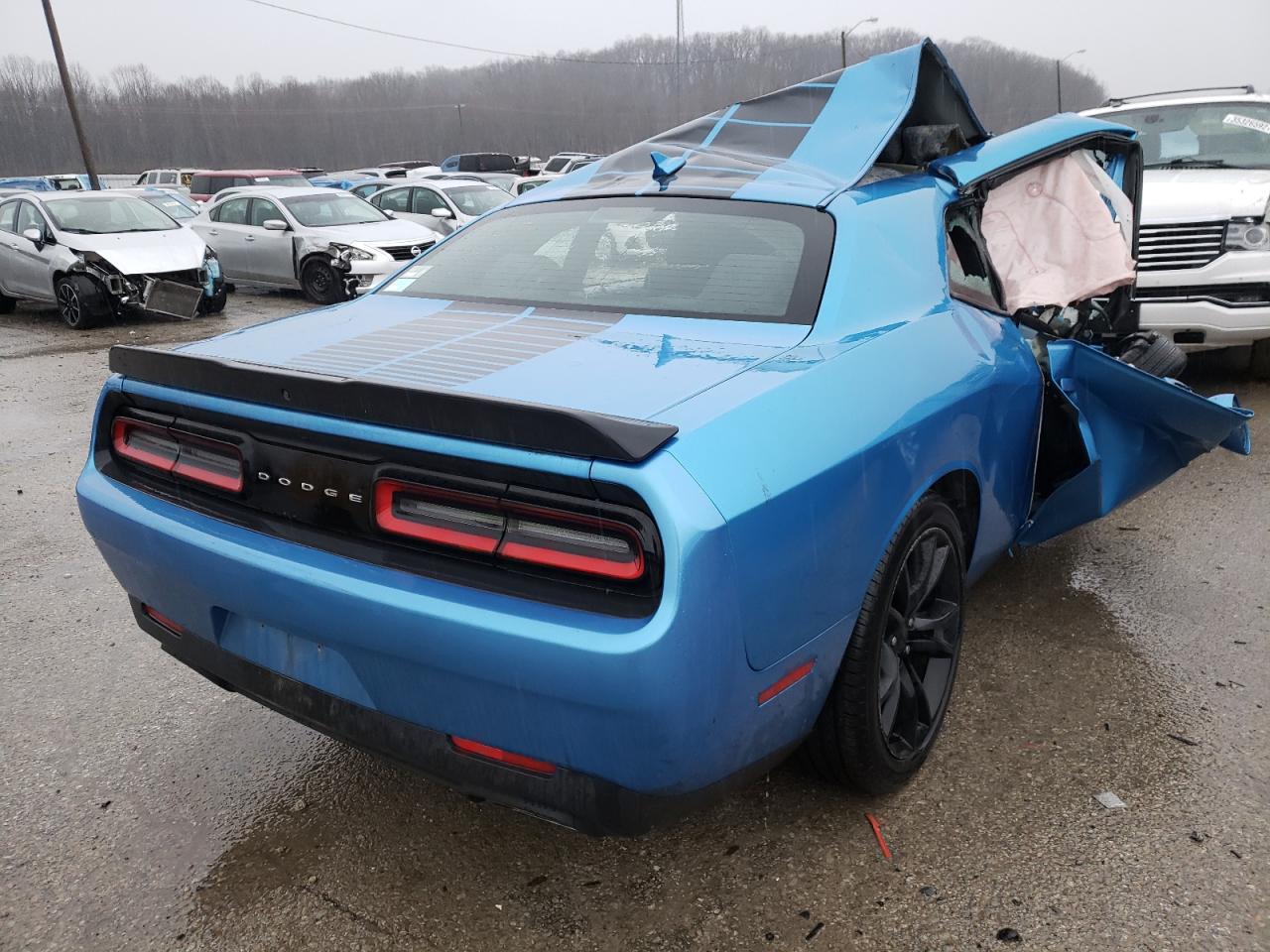 Photo 4 from auction – 2016 DODGE CHALLENGER with VIN 2C3CDZBT4GH119452