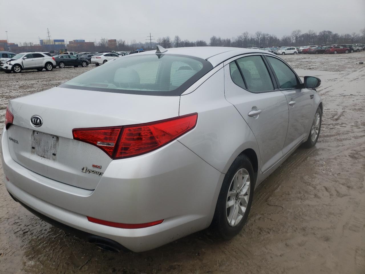 Photo 4 from auction – 2011 KIA OPTIMA LX with VIN KNAGM4A74B5110087