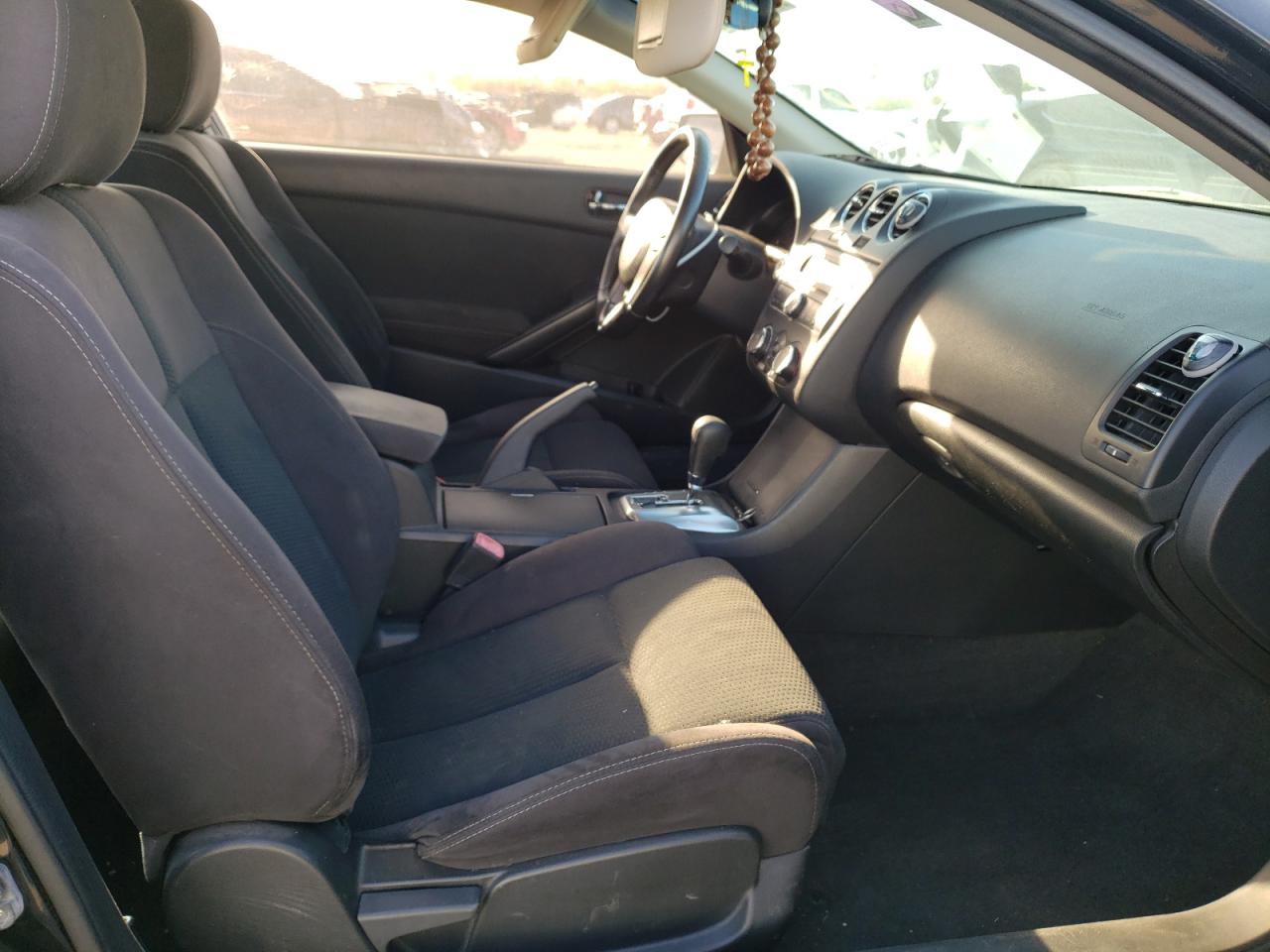 Photo 5 from auction – 2012 NISSAN ALTIMA S with VIN 1N4AL2EP2CC200870