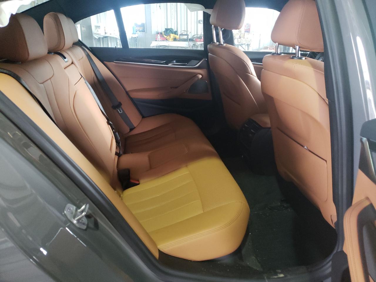 Photo 6 from auction – 2021 BMW 530 XI with VIN WBA13BJ08MCF35961