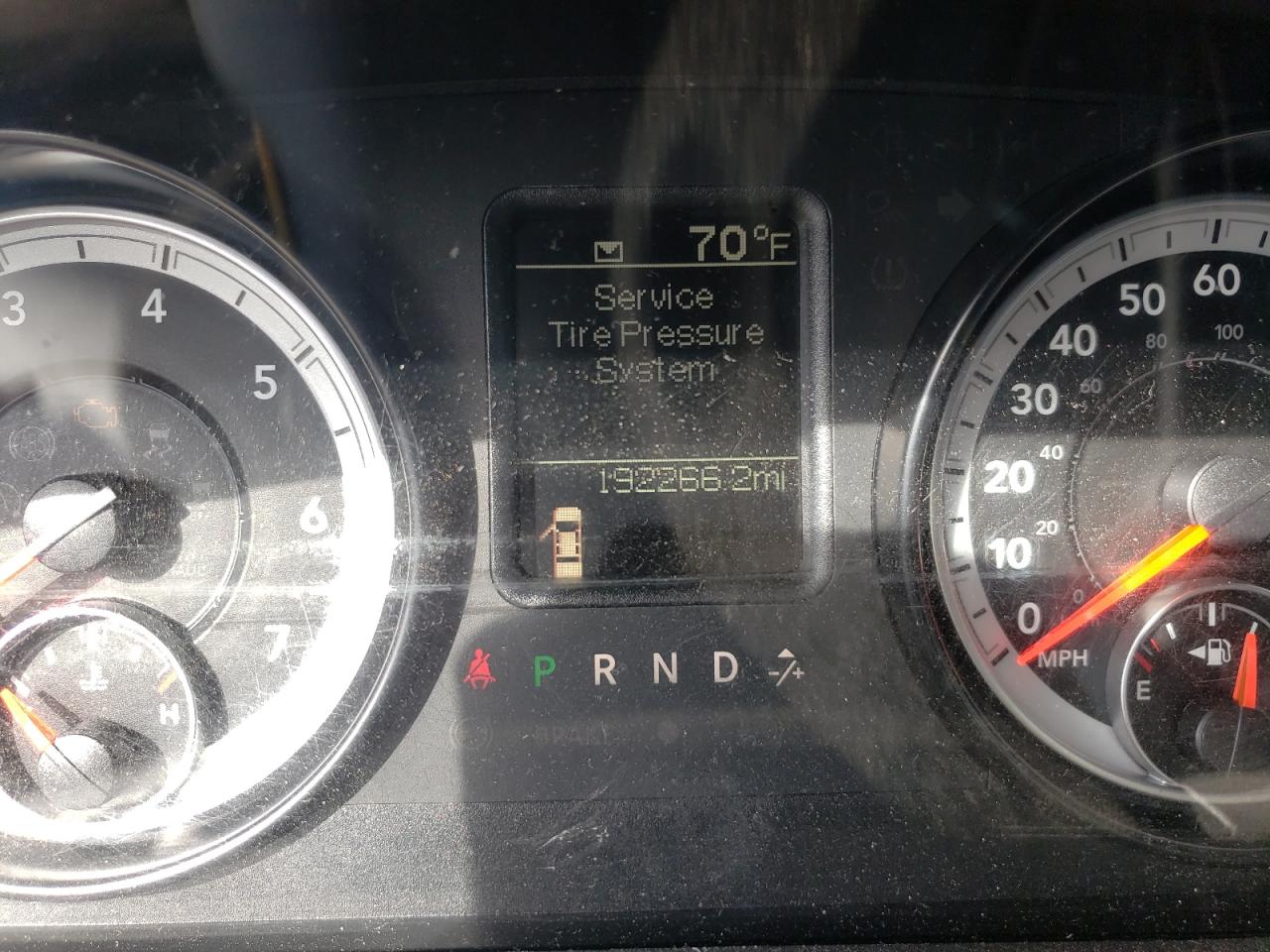 Photo 8 from auction – 2014 RAM 1500 ST with VIN 1C6RR6KT9ES112757