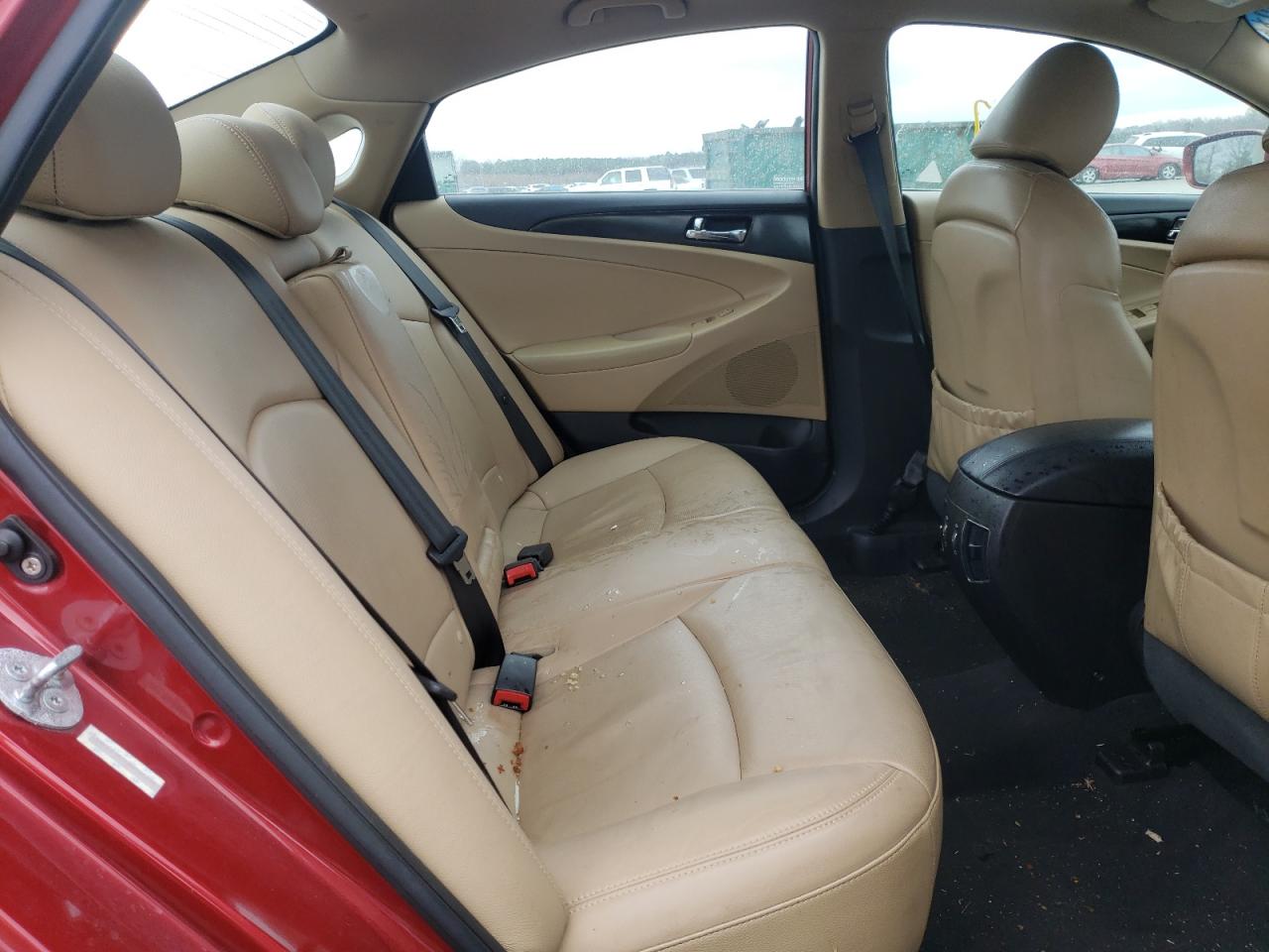 Photo 6 from auction – 2011 HYUNDAI SONATA SE with VIN 5NPEC4AC6BH096445