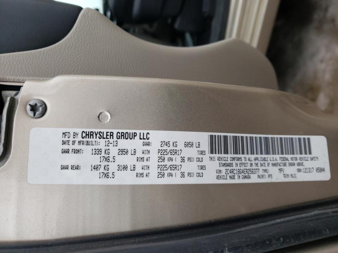 Photo 10 from auction – 2014 CHRYSLER TOWN & COU with VIN 2C4RC1BG4ER256377