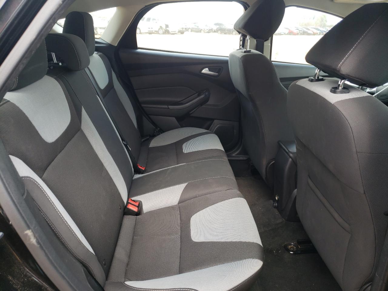 Photo 6 from auction – 2012 FORD FOCUS SE with VIN 1FAHP3K27CL426520