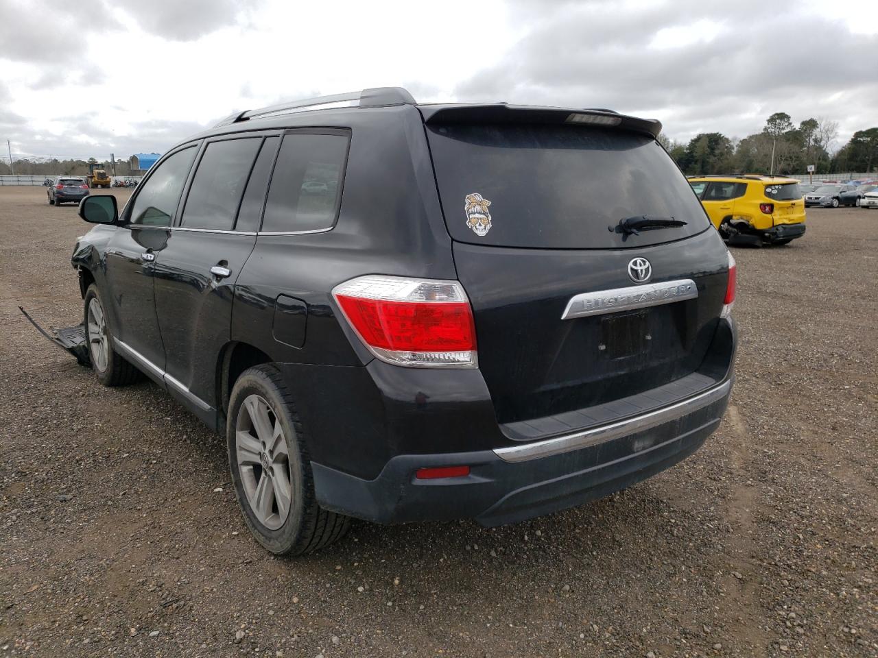 Photo 3 from auction – 2013 TOYOTA HIGHLANDER with VIN 5TDYK3EH4DS096022