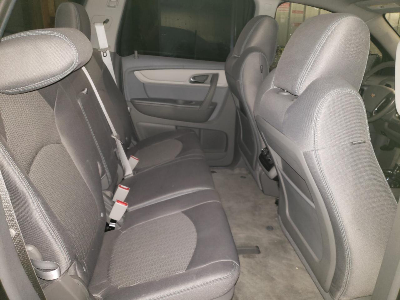 Photo 6 from auction – 2016 CHEVROLET TRAVERSE L with VIN 1GNKVGKD9GJ275221
