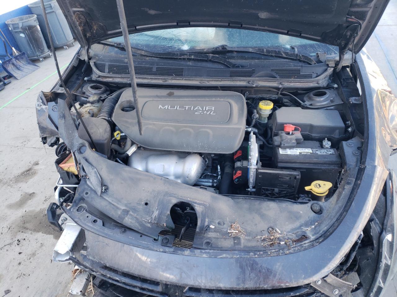 Photo 7 from auction – 2014 DODGE DART SXT with VIN 1C3CDFBB9ED862107