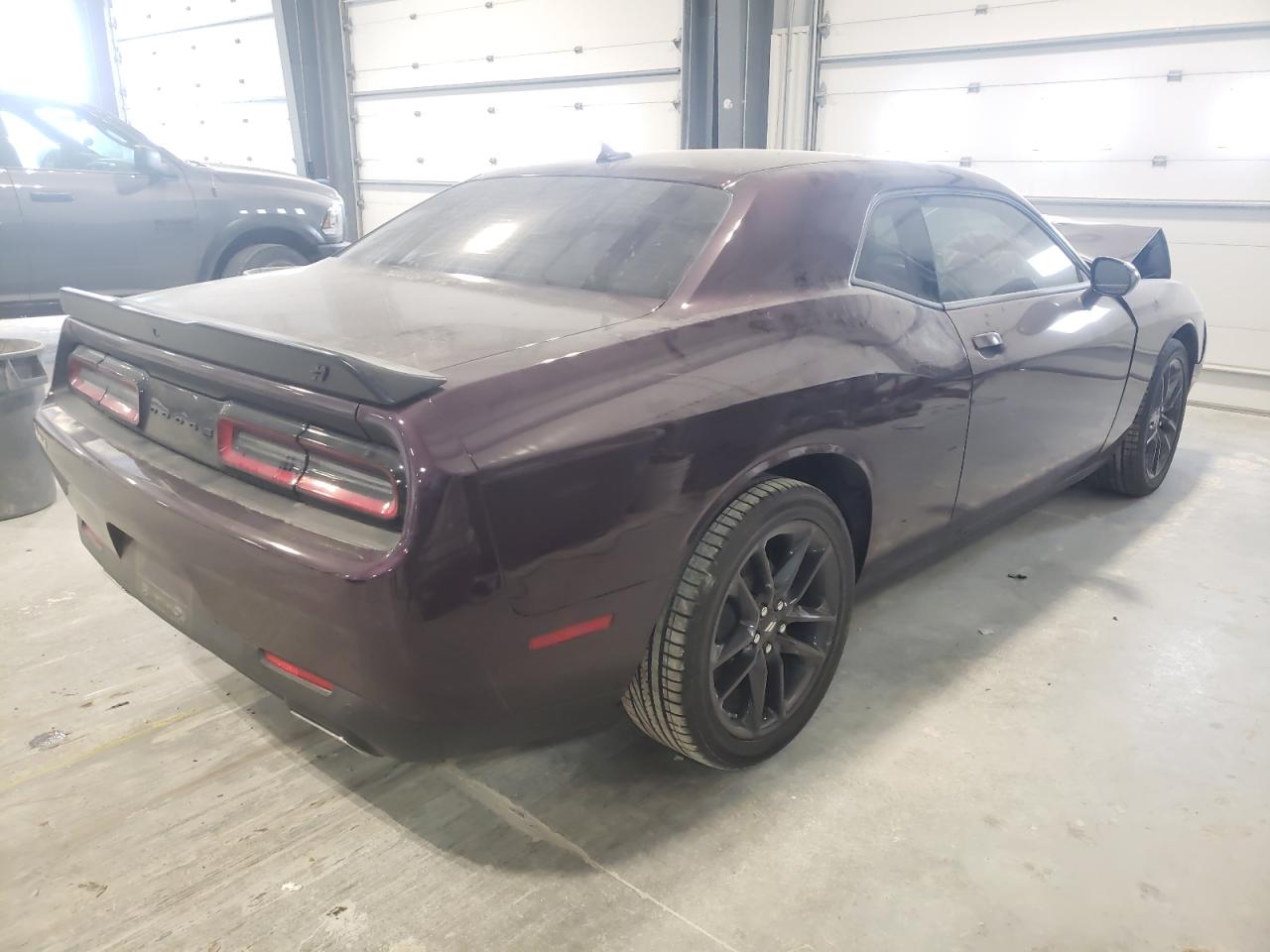 Photo 4 from auction – 2021 DODGE CHALLENGER with VIN 2C3CDZKG5MH611020