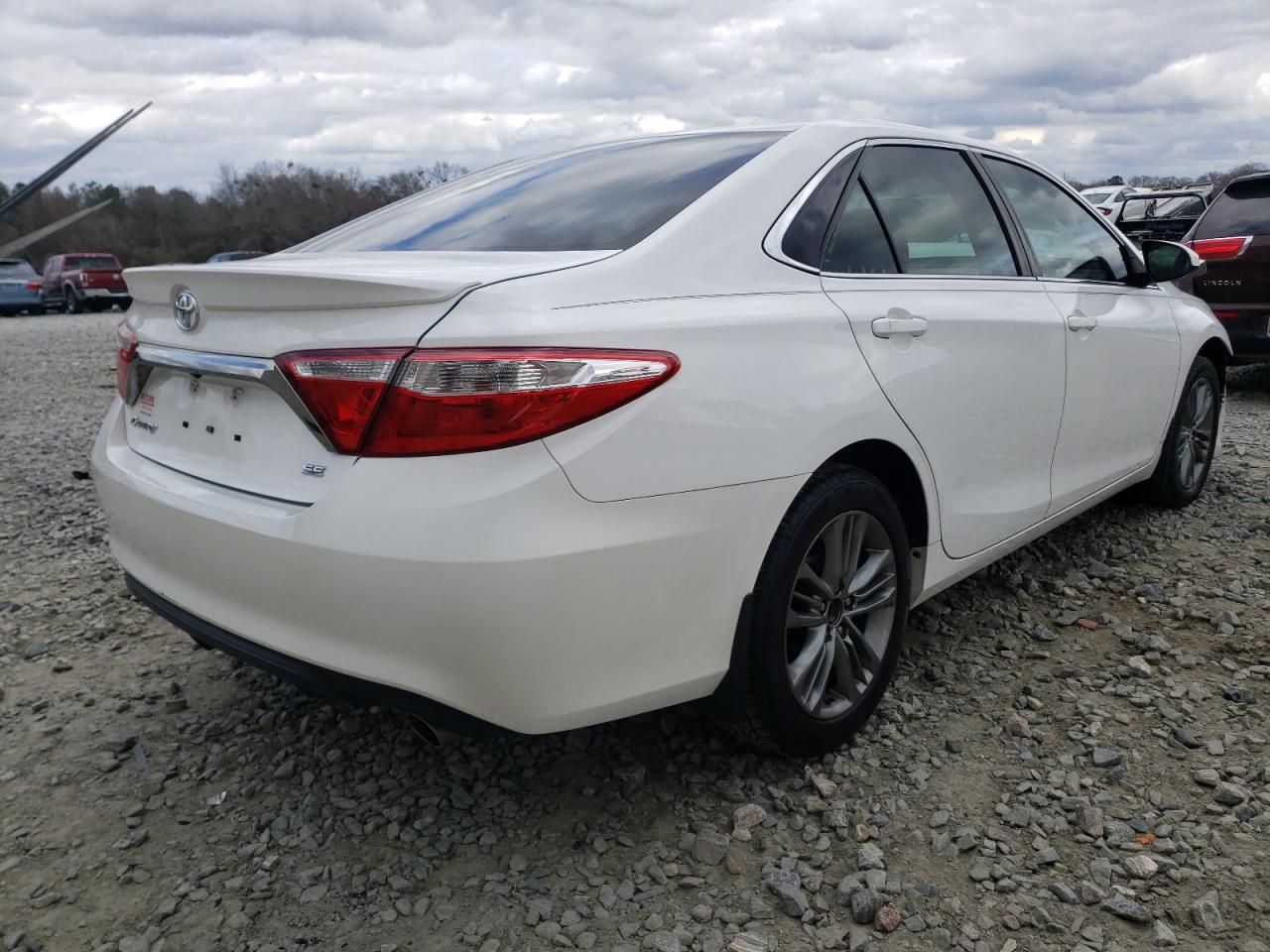 Photo 4 from auction – 2016 TOYOTA CAMRY LE with VIN 4T1BF1FK6GU166236