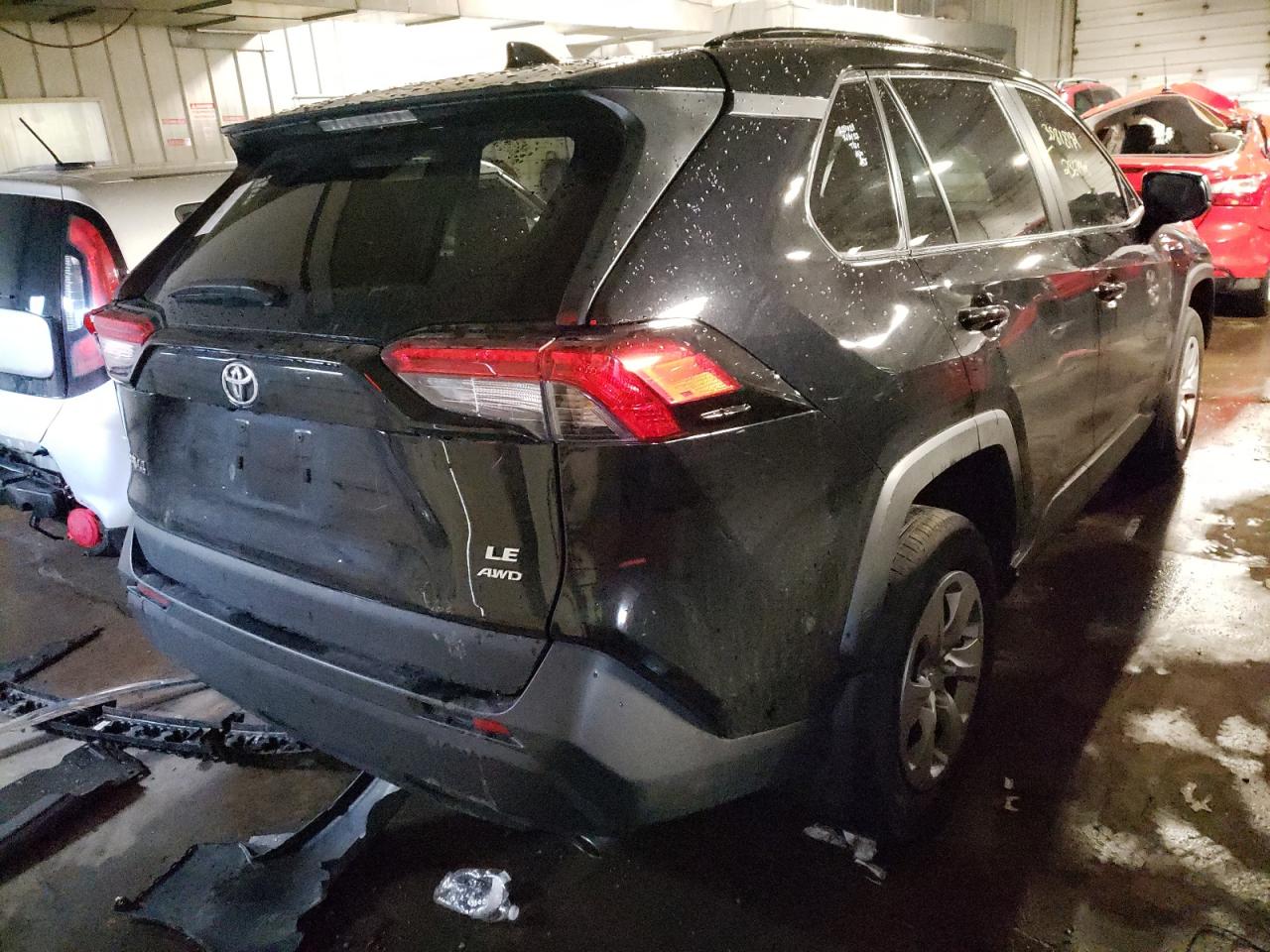 Photo 4 from auction – 2021 TOYOTA RAV4 LE with VIN 2T3F1RFV2MC191972
