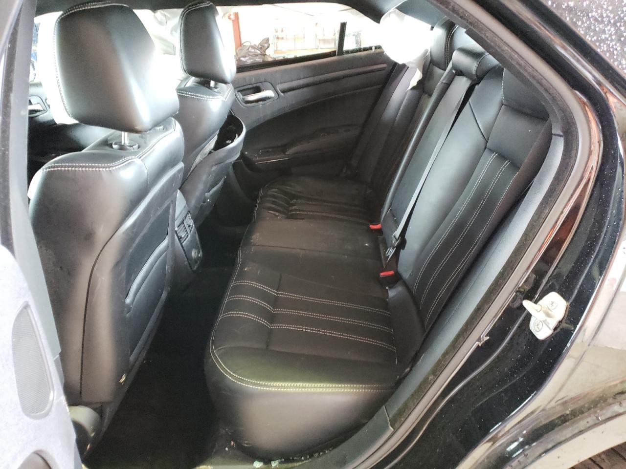 Photo 6 from auction – 2014 CHRYSLER 300 S with VIN 2C3CCABG2EH383225