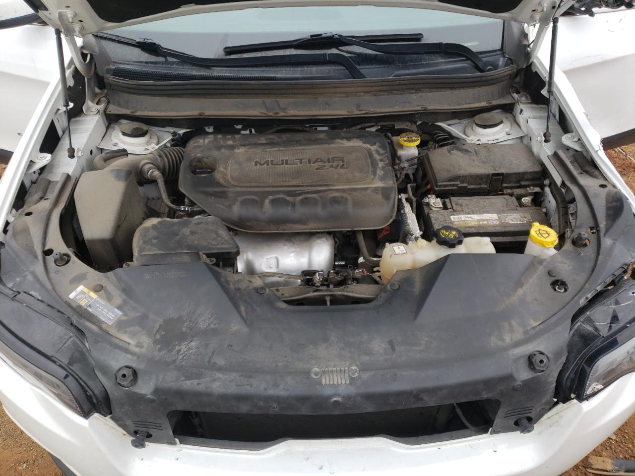 Photo 7 from auction – 2019 JEEP CHEROKEE L with VIN 1C4PJLCB0KD232894
