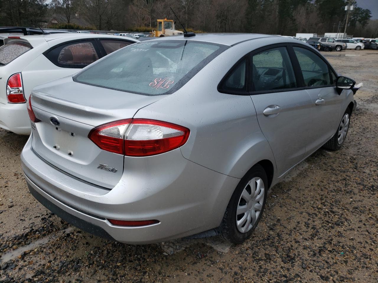 Photo 4 from auction – 2017 FORD FIESTA S with VIN 3FADP4AJ5HM101948