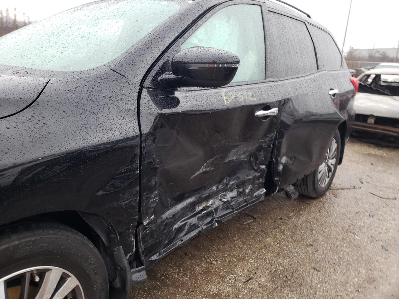 Photo 9 from auction – 2017 NISSAN PATHFINDER with VIN 5N1DR2MM3HC908870