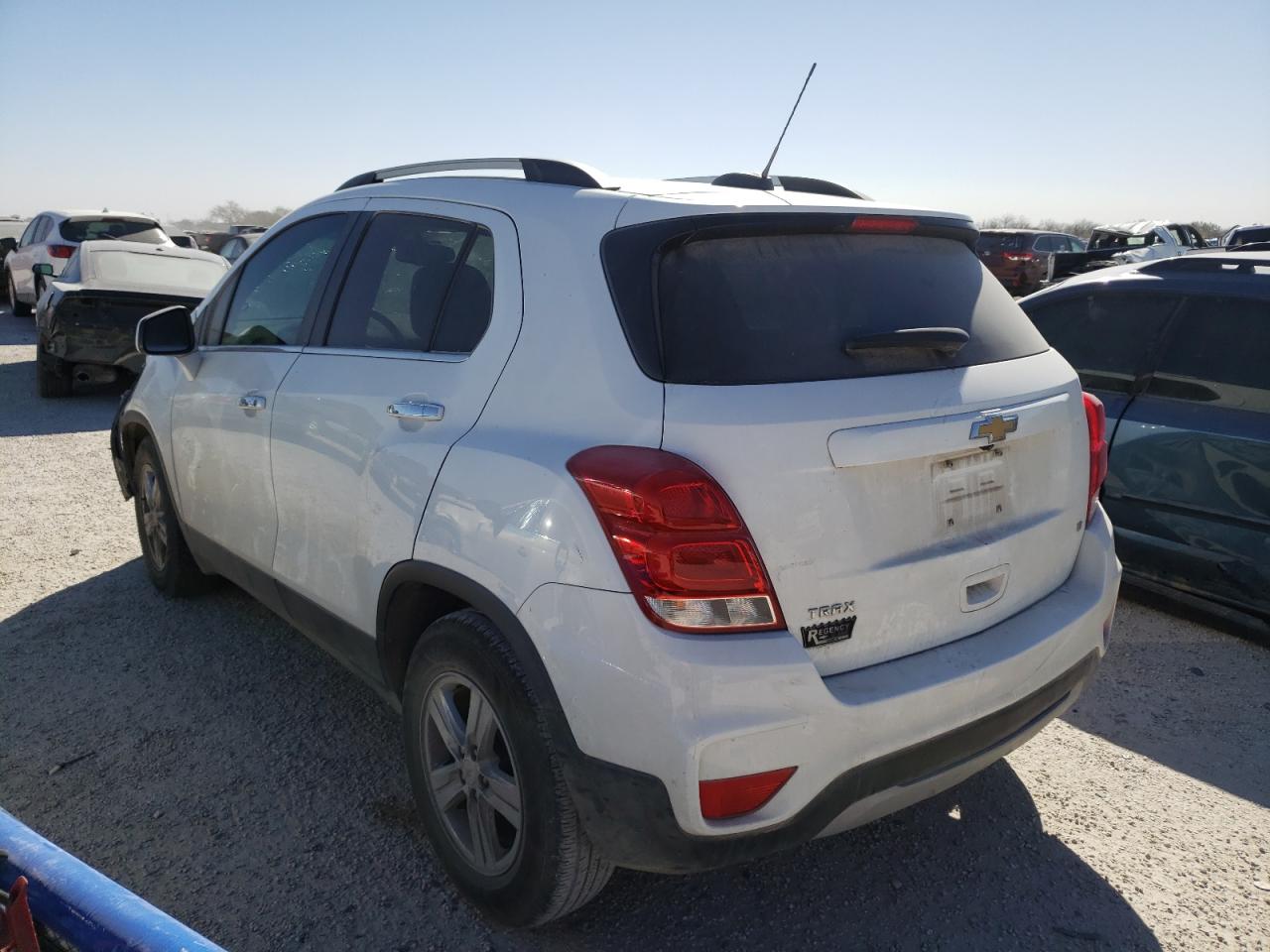 Photo 3 from auction – 2019 CHEVROLET TRAX 1LT with VIN KL7CJLSB3KB874020