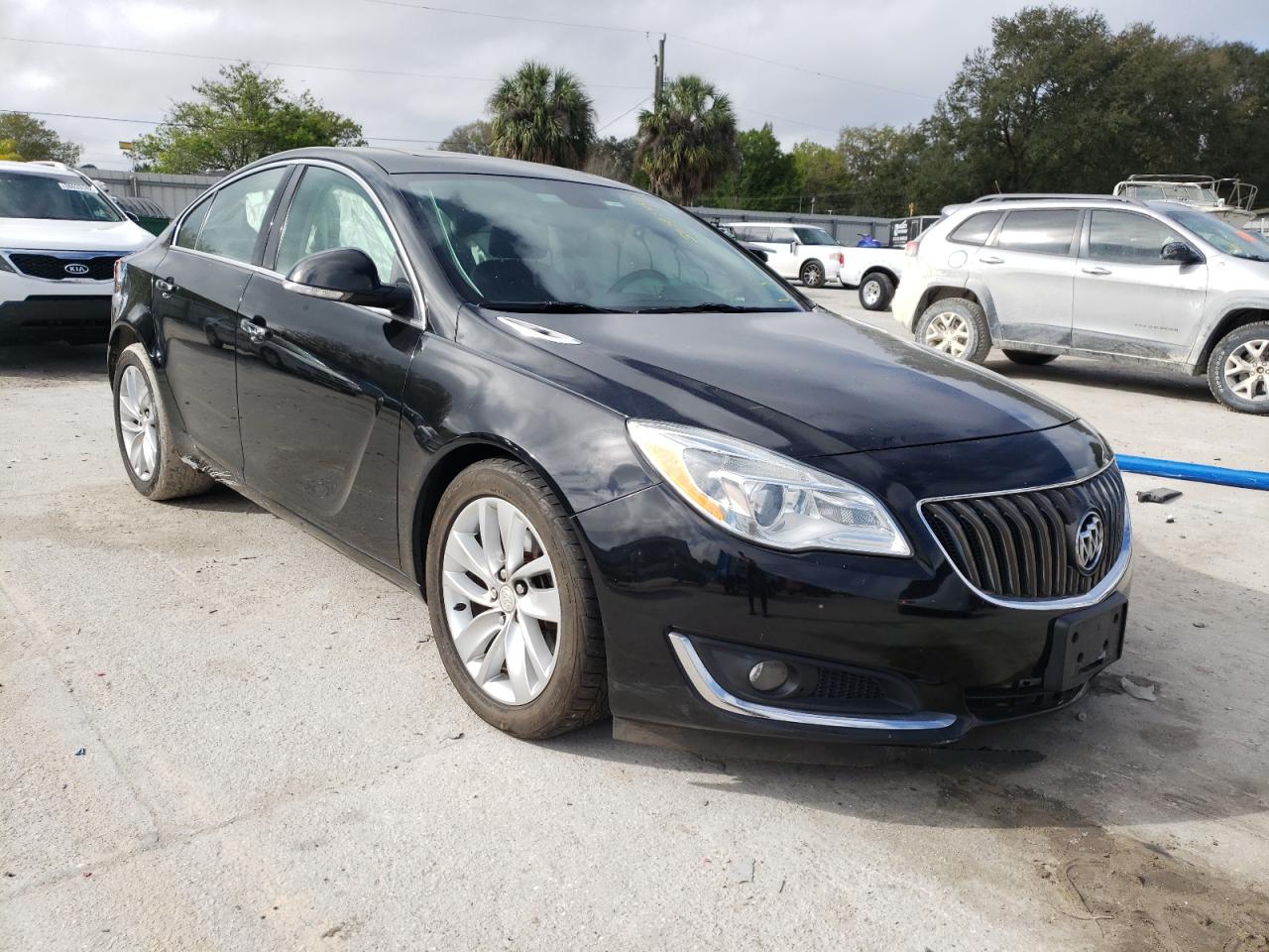 BUICK REGAL PREM 2014 with VIN 2G4GN5EX4E9264155 - Photo from auction
