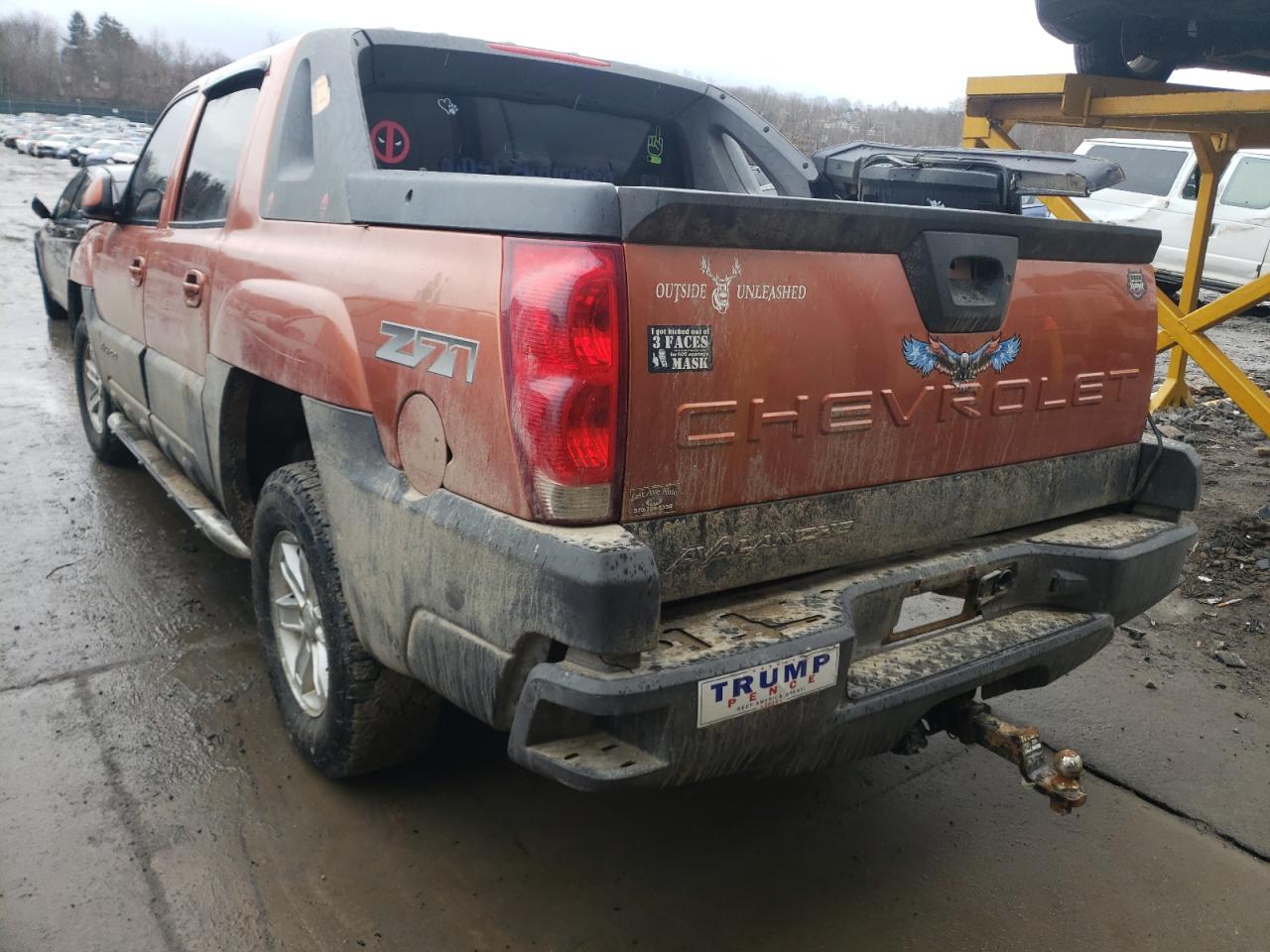 Photo 3 from auction – 2003 CHEVROLET AVALANCHE with VIN 3GNEK13T03G282532