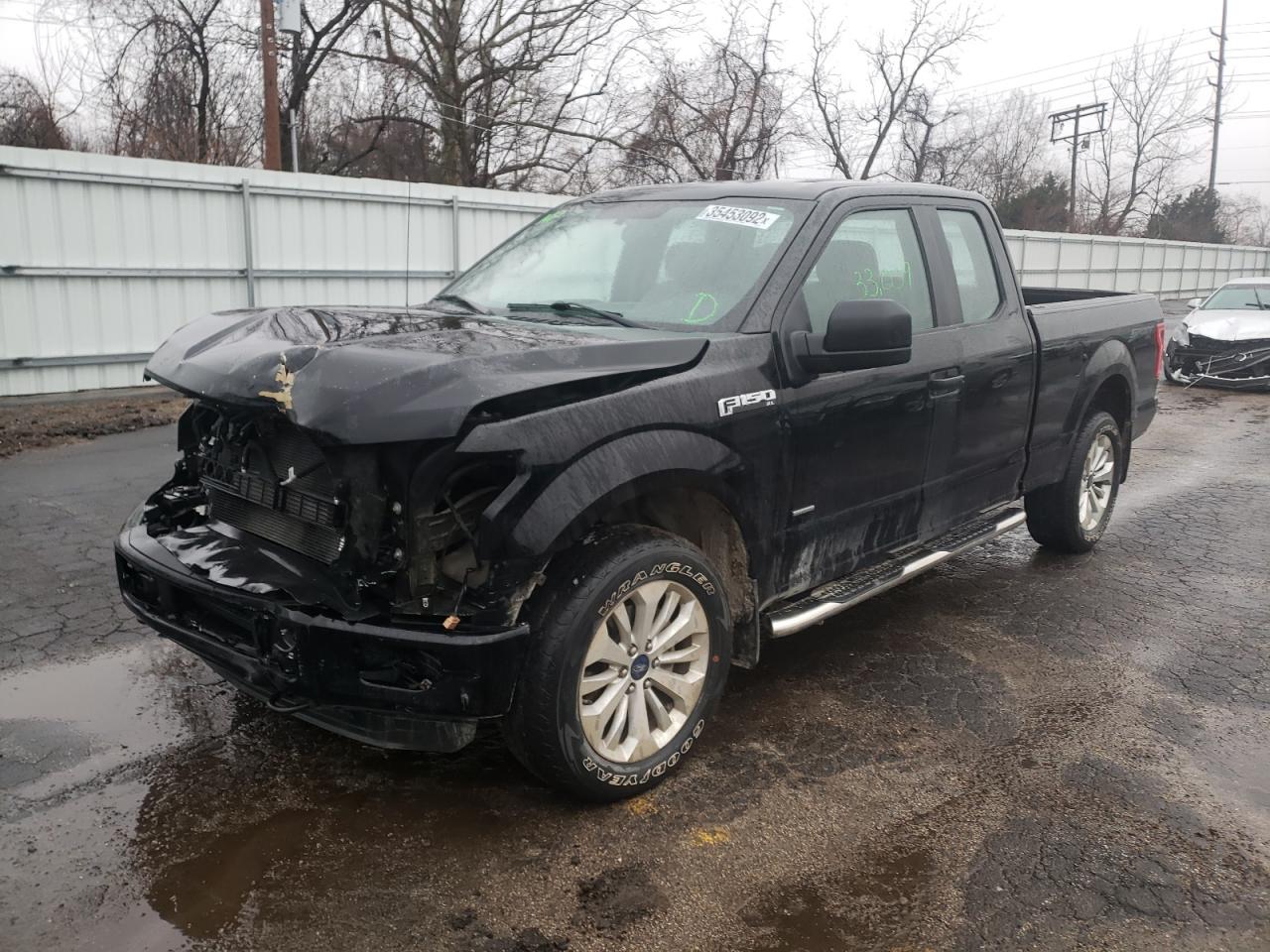 Photo 2 from auction – 2016 FORD F150 SUPER with VIN 1FTEX1EPXGKE44076