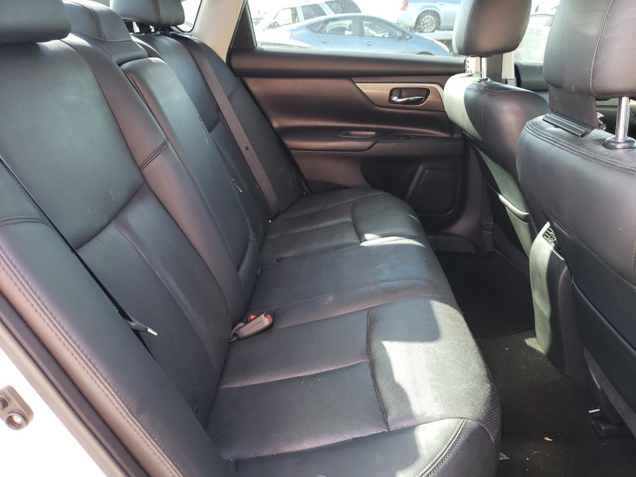 Photo 6 from auction – 2015 NISSAN ALTIMA 3.5 with VIN 1N4BL3AP7FC160788
