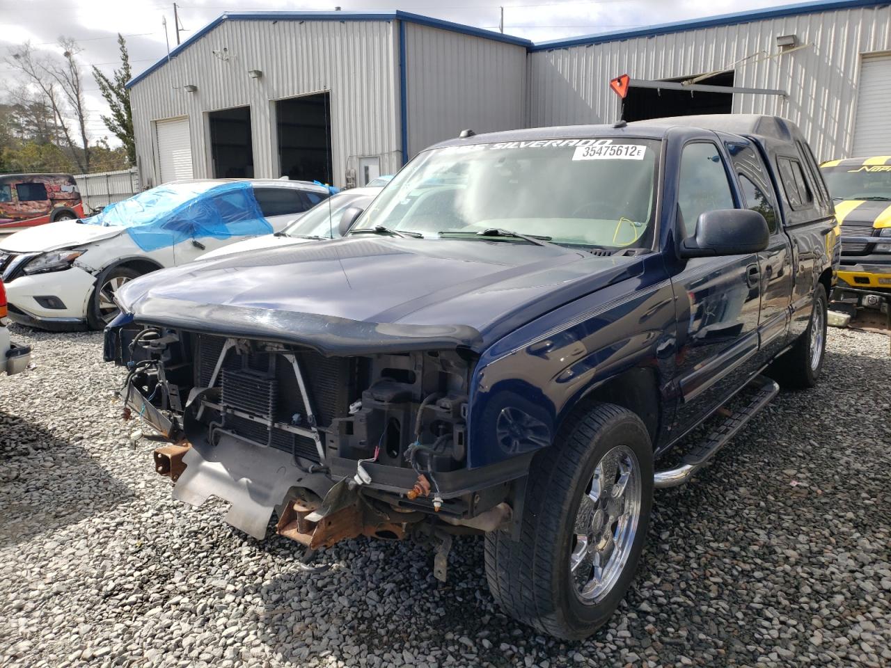 Photo 2 from auction – 2004 CHEVROLET SILVERADO with VIN 2GCEC19T441384620